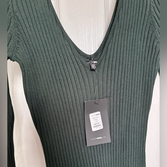 Sweater Maxi Bodycon Dress - Picture 3 of 3